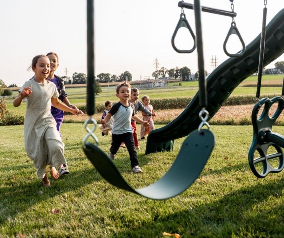 kids coming to swing